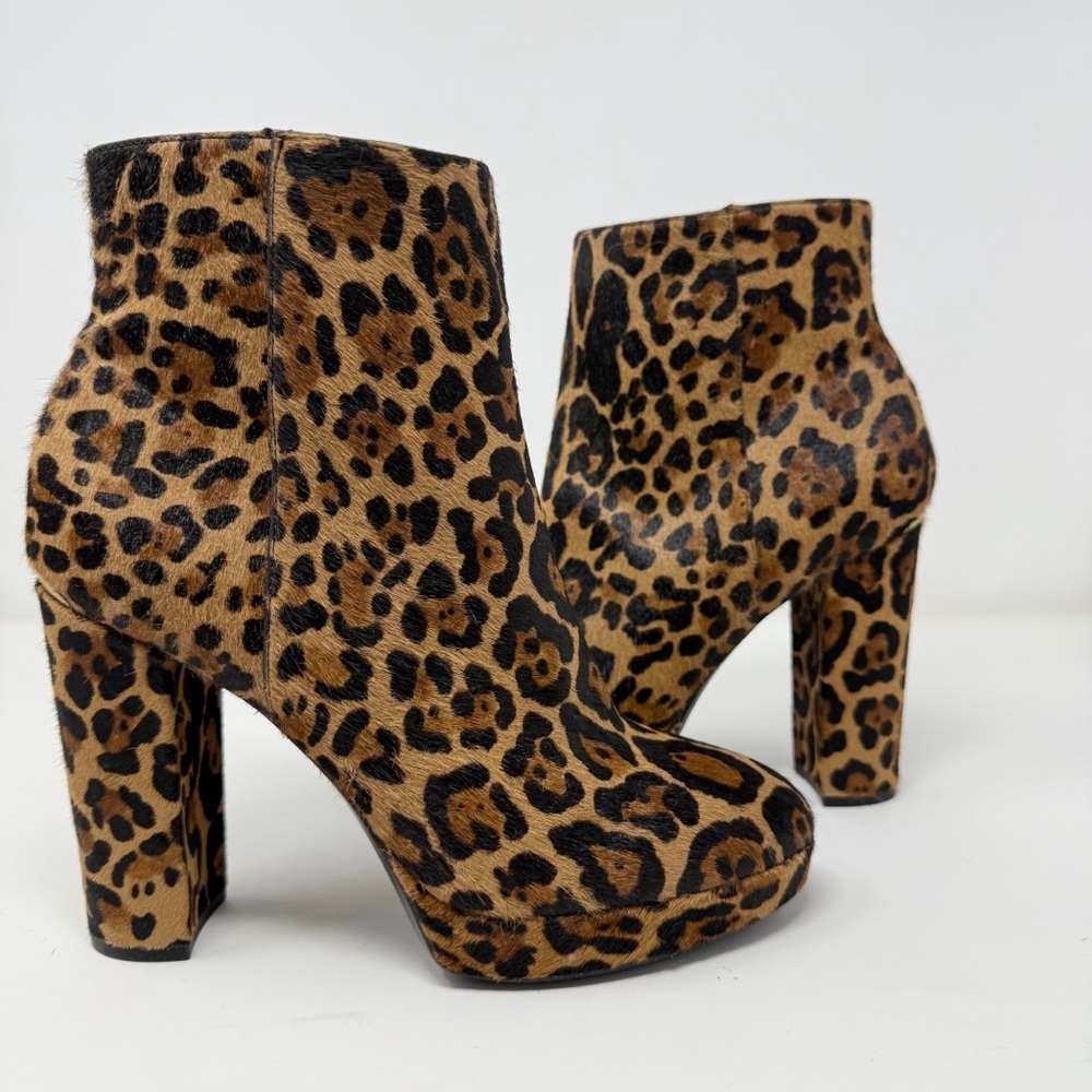 Calvin Klein women’s Martha Brown and Black  leopard ankle Heeled Boots size 9
